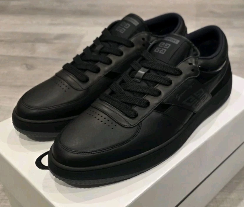 Givenchy — Givenchy Men's G Move Low Top Sneaker, Size 13US (46EUR)