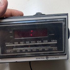 General Electric Vintage Digital Clock Radio ...