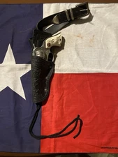 Hubley Texas Jr Western Cowboy Toy Cap Gun  with Holster