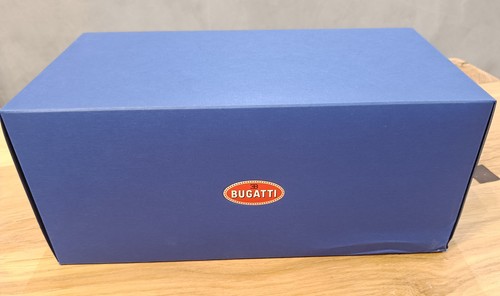 AUTOart - BUGATTI EB 16.4 VEYRON - 1:18 - Black/Red - Limited. Nr.4387 - DEFECT - Foto 19 di 22