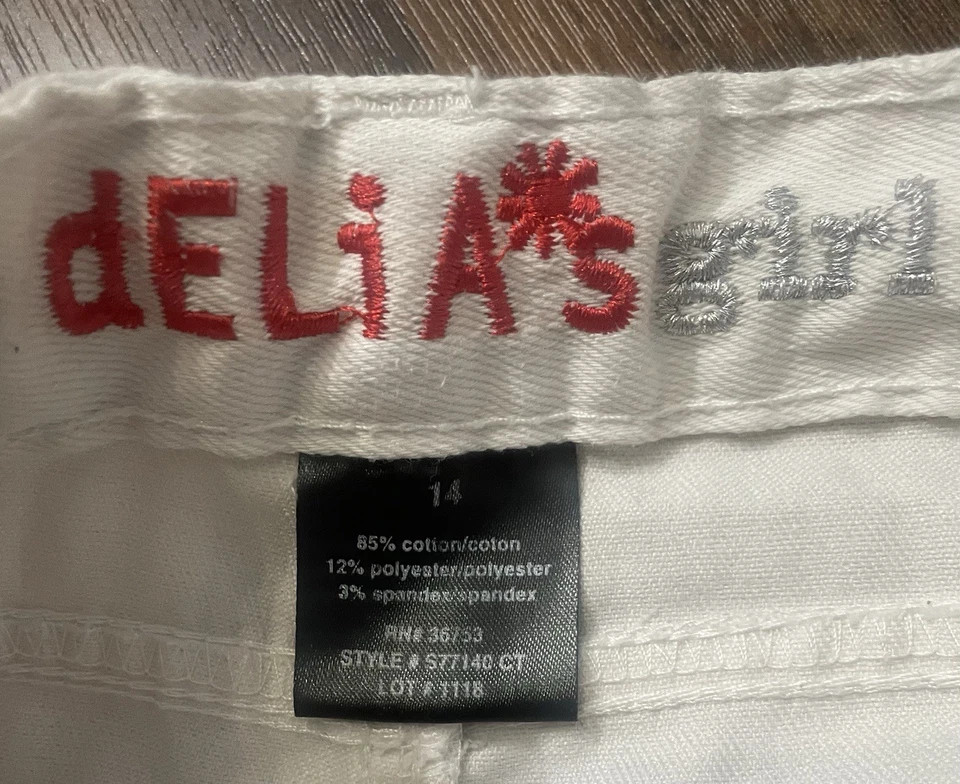 Short bundle!!!  size 0 and 14.  Lot Of 3. Celebrity Pink, Delia’s. - Image 4 of 4