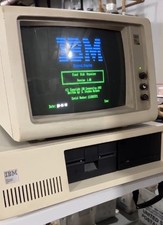 Vintage/Antique Computer IBM XT Personal Computer Model 5160