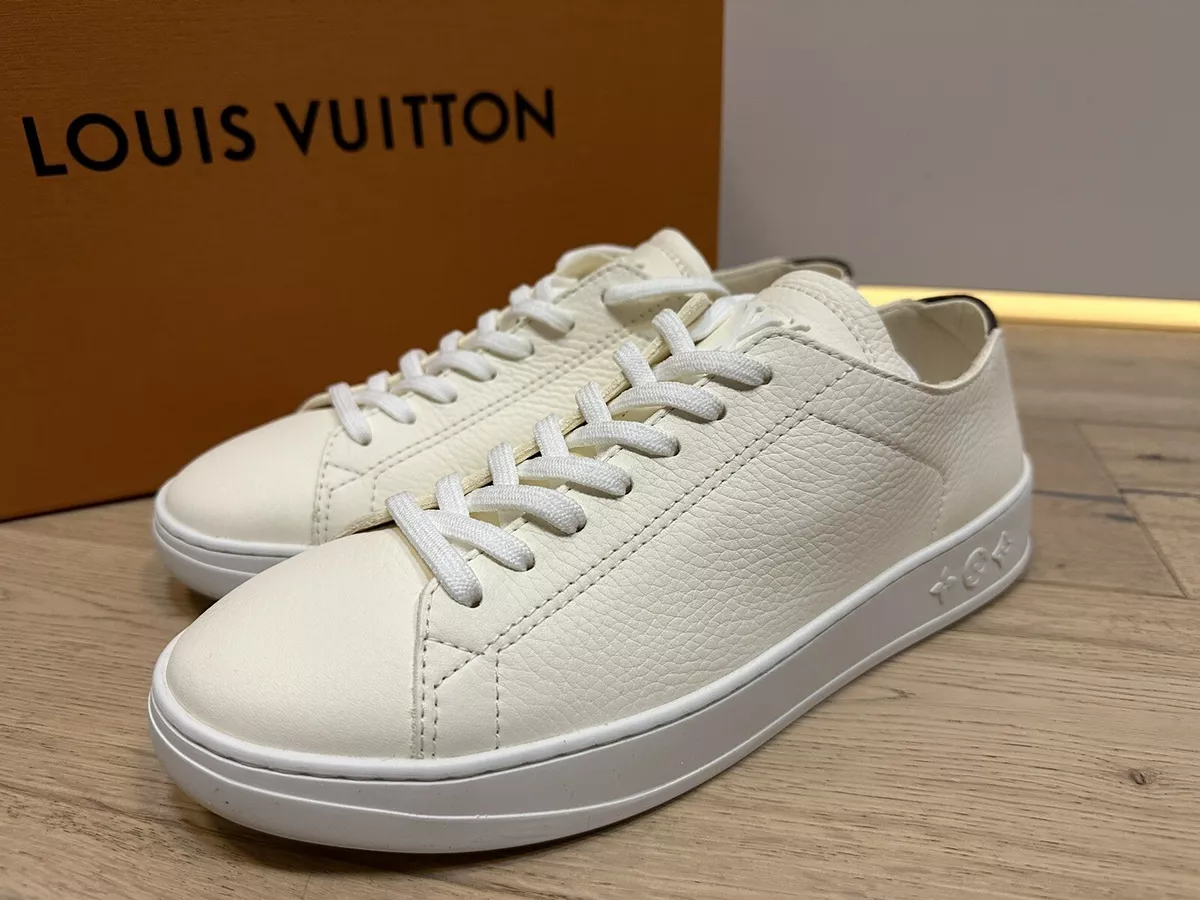 Louis Vuitton LV Resort Sneaker BLACK. Size 08.0