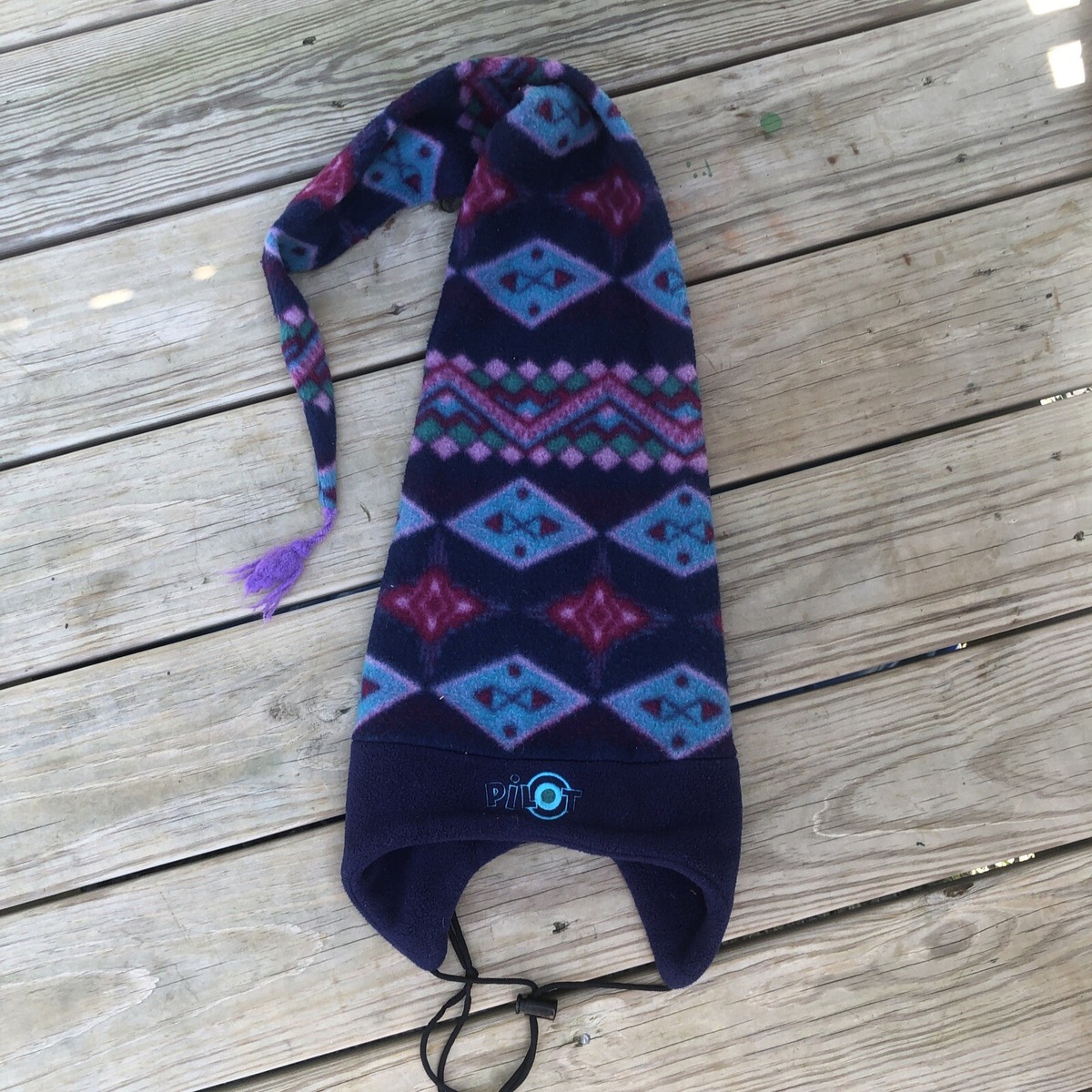 Vintage 90s Geometric Print Ski Hat Made in Canada by Pilot  display picture 1