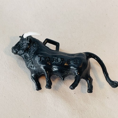 Torres Sangre De Toro Bull spanisch Vintage schwarz Kunststoff Weinflasche Schmuck Charm - Bild 3 von 13
