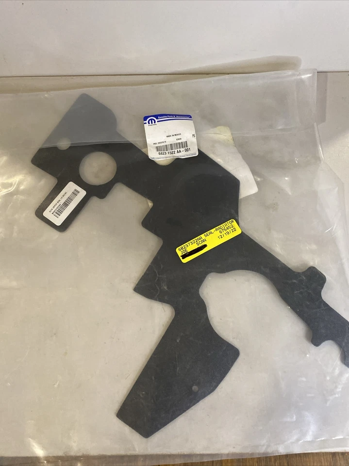 Ram 2500 3500 2014-2018 sello superior del radiador OEM - Mopar 68237322AA Foto 2 de 4