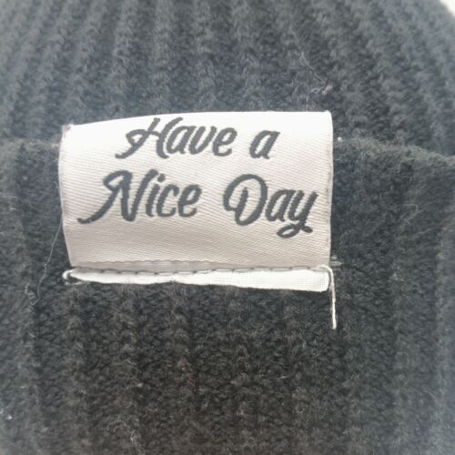 Schwere schwarze Strickmütze "Have A Nice Day" - Bild 2 von 3