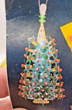 York Crafts MINI CHRISTMAS TREE Green Vintage Sequin Bead Ornament Kit Makes 2