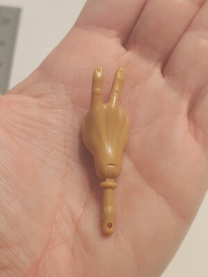 GI JOE HAND/LIMB ACCESSORY FOR 12'' ACTION FIGURE 1/6 SCALE 1:6