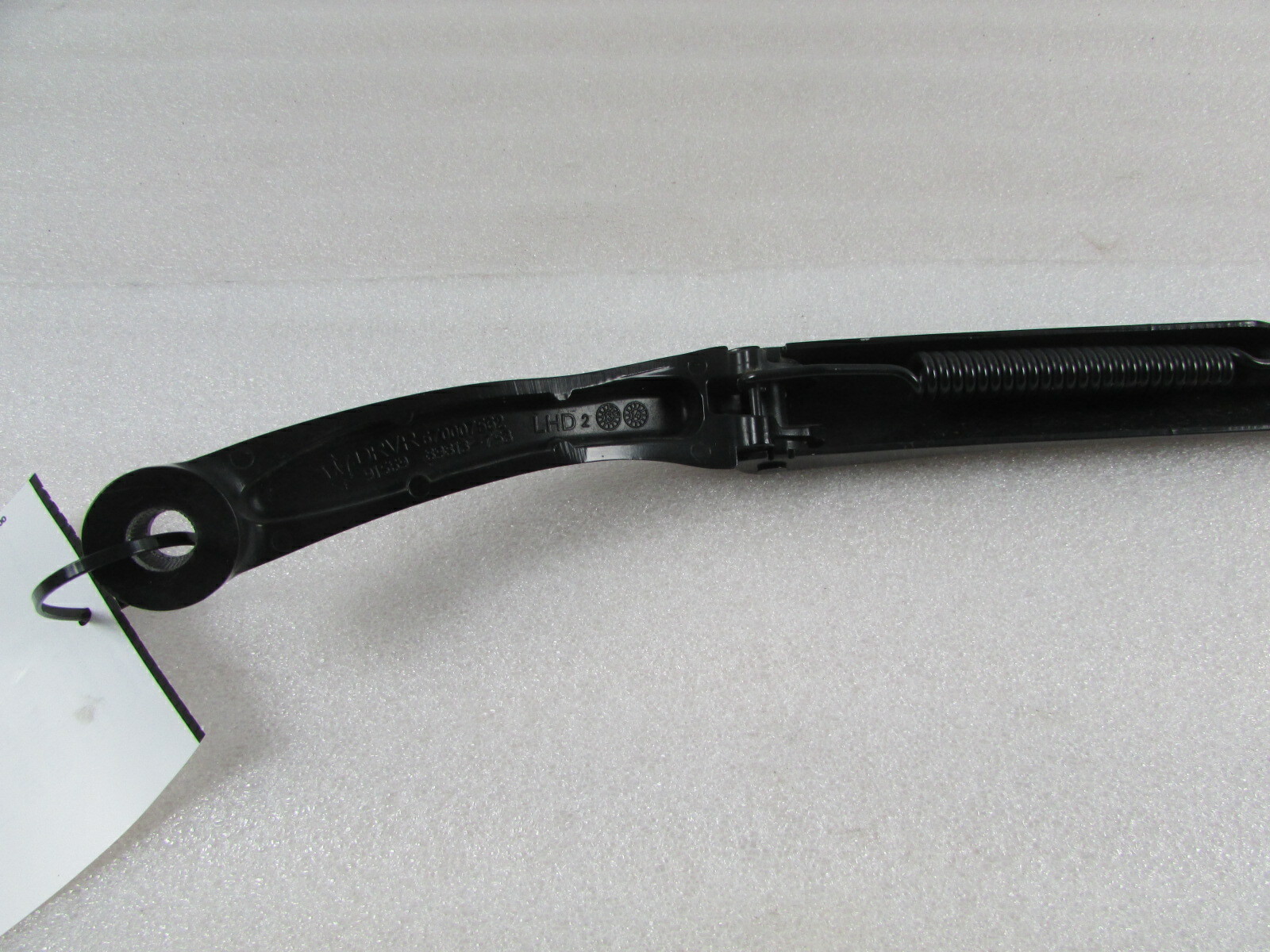 2014 Maserati Quattroporte, RH, Right Wiper Arm, Used, P/N 670001642