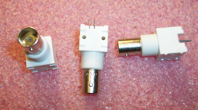 QTY (5) 226993-1 AMP VERTICAL BNC JACK FEMALE SOCKETS 50 Ohm PCB MOUNT NOS