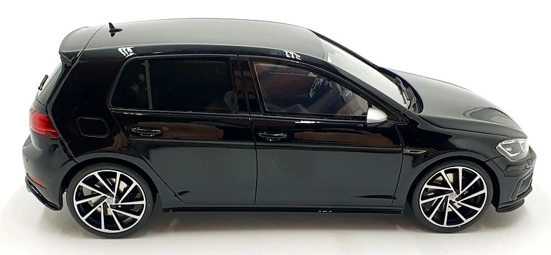 Otto Mobile 1/18 Scale OT417 - Volkswagen Golf VII R - Black - Image 4 of 4