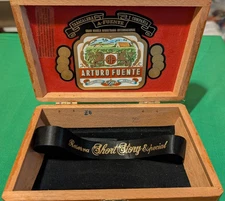 Arturo Fuente Short Story Empty Cigar Box Dominican Rep 4.75L x 7.5W x 2.75H in.