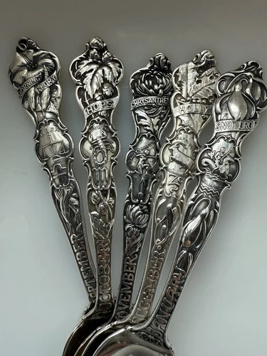 Set of 5 STERLING SILVER Antique Wallace ZODIAC Spoons Teaspoons $450 Scrap