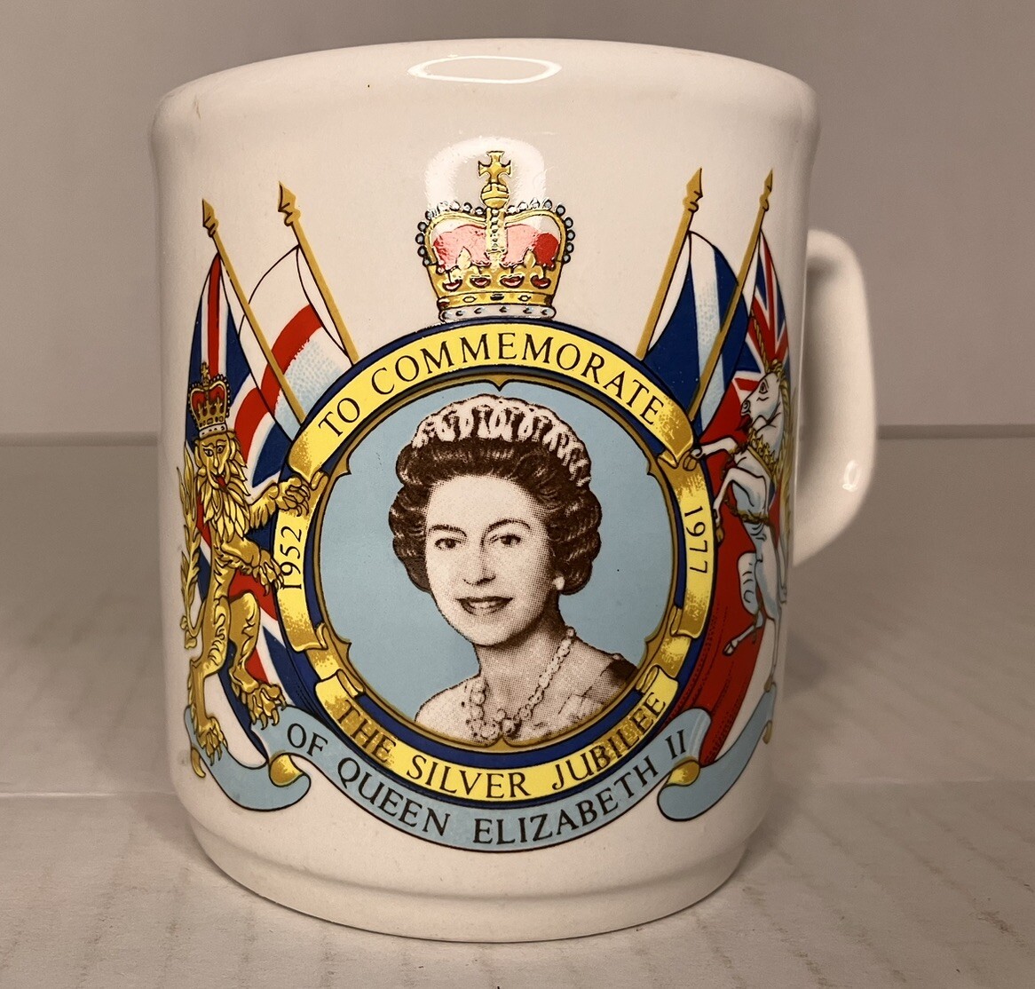 D.H.MORTON作 THE QUEENS SILVER JUBILEE D.H.MORTON作 THE QUEENS