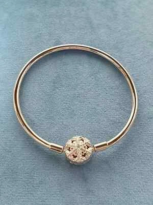 Pandora Moments Funkelnder Schneeflocken-Verschluss Armreif Rosévergoldet 17cm - Bild 1 von 4
