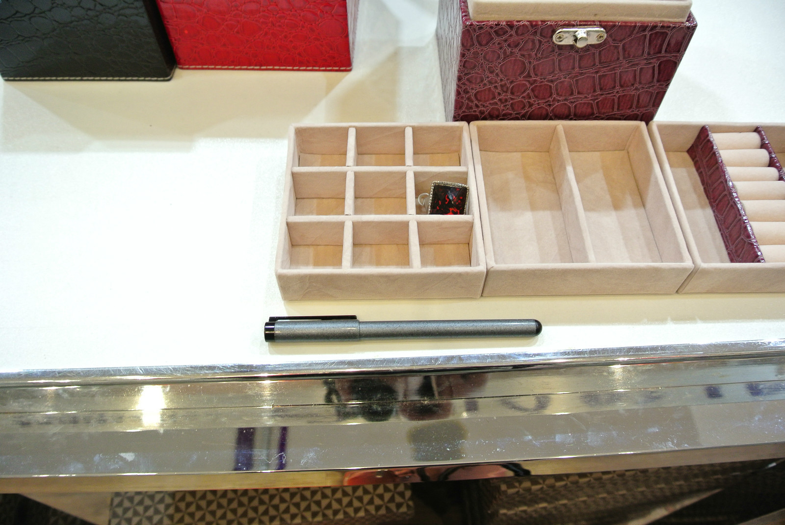 Picture 10 of 26