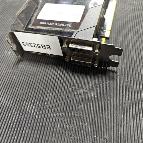 GeForce GTX 680 2GB Graphics Card - Used, Minor Scratches, No Accessories - Picture 6 of 12