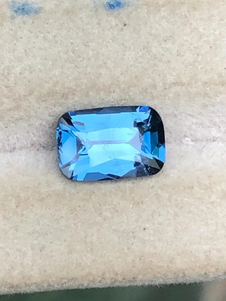 1.15 ct Amazing Color Spinel Loose gemstone from srilanka - Image 2 of 4