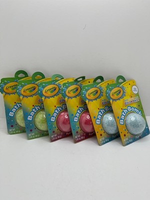 Lot of 6, Crayola Bath Bombs, Color Twist.  1.41 oz each. 3 Colors