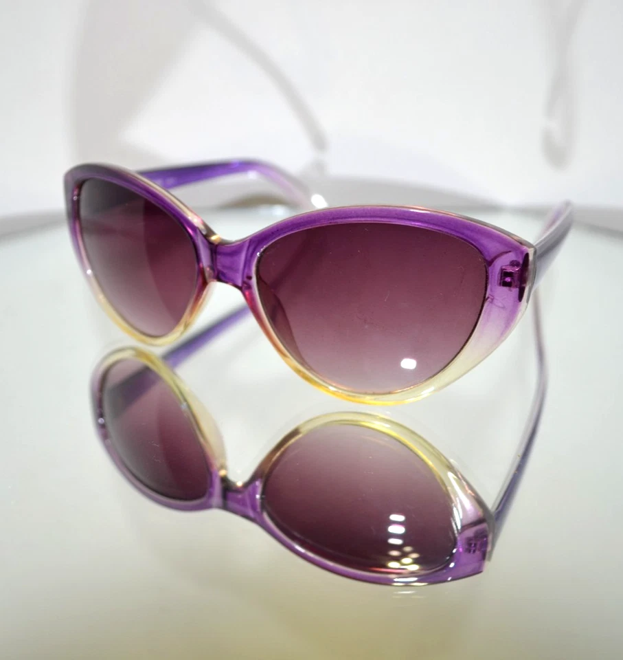 BEAUTIFUL Lucky Brand "Purple Gradient" Sunglasses Transparent Frame - Image 2 of 4