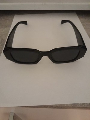 PRADA PR 17WS 1AB5SO Black Dark Grey Sonnenbrille Schwarz Unisex Milano Top