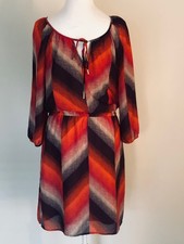 Banana Republic Red Purple checkered mid sleeve womens size 6 dress