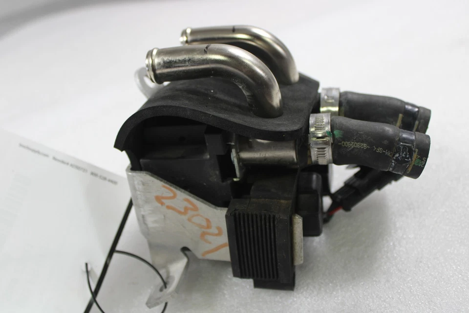 Válvulas Ferrari 458, 488, 599, 612, FF, TGK, Usadas, P/N 67635900 / 67444900 - Imagem 3 de 4