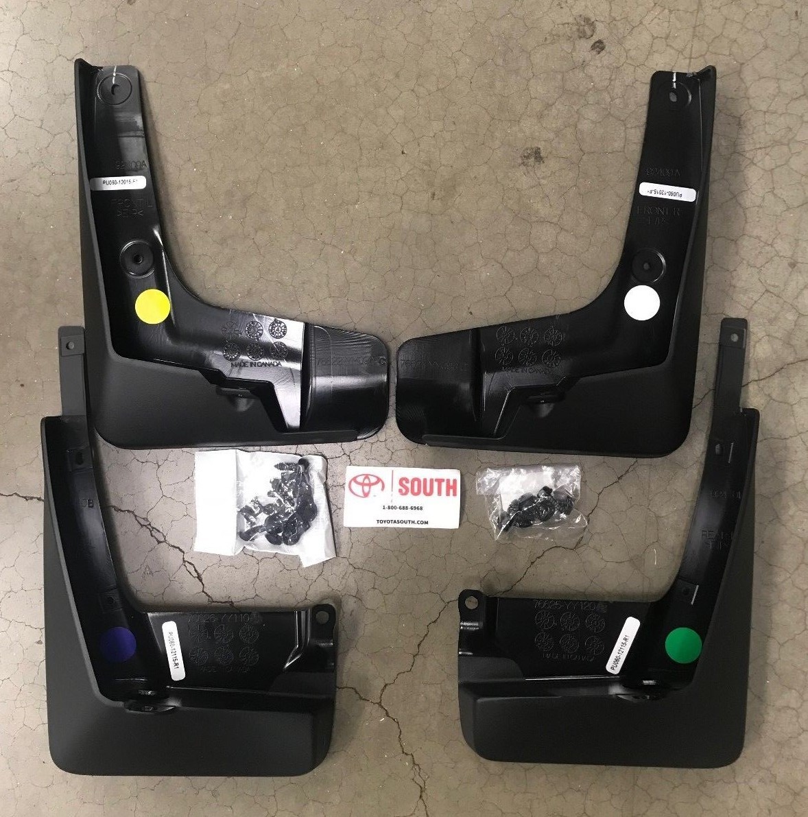 2015-2019 Toyota Corolla Mudguard Kit PU060-12115-P1 4 Pc Set Mud