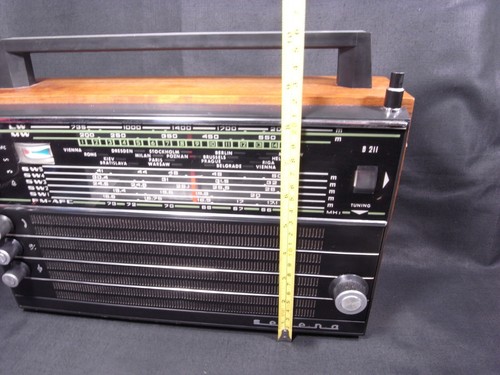 VINTAGE RETRO SOVIET RUSSIAN USSR TRANSISTOR RADIO SELENA B 211 LW FM SW UHF - Picture 12 of 13