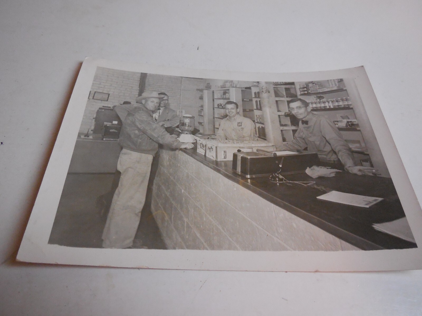 Picture 1 of 4