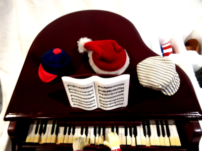 Gold Label Teddy Takes Requests in Original Box | eBay