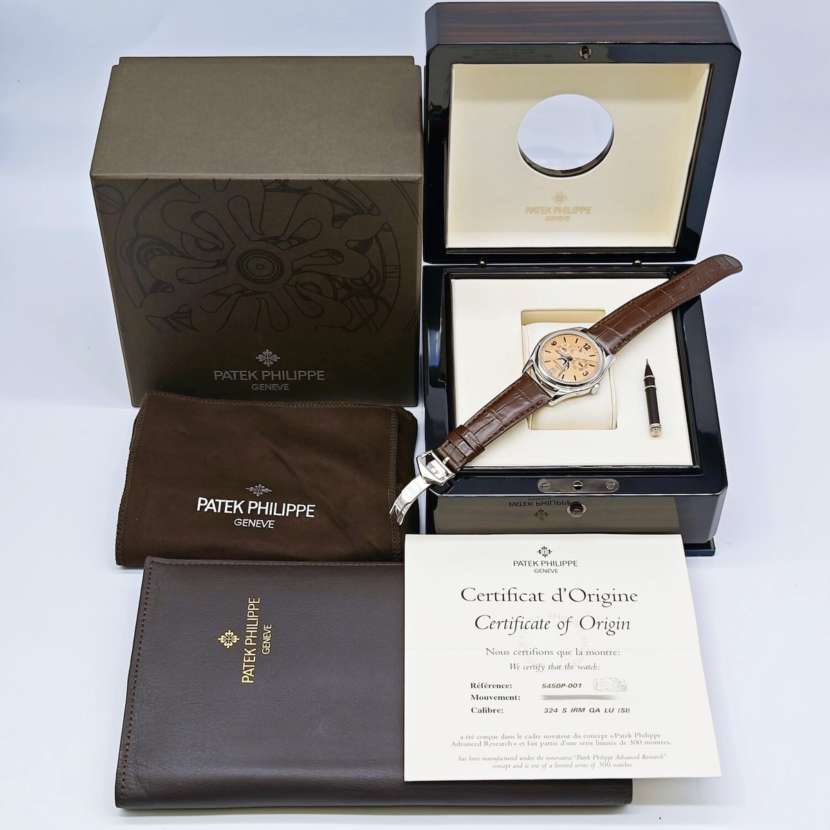 PATEK PHILIPPE腕時計ボックス Patek Philippe Dark Brown Leather Watch Case | Luxury Travel