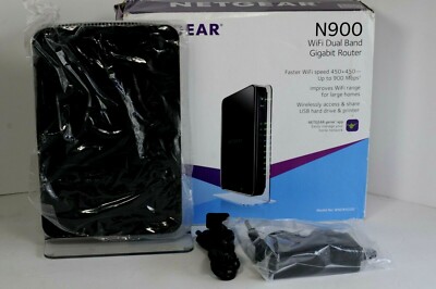 DD-WRT Wireless N Router (WNDR4500) Netgear N900 450 Mbps 4-Port Gigabit