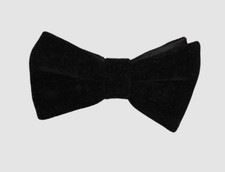  51 Ryan Seacrest Distinction Mens Solid Black Adjustable Pre Tied Bow Tie