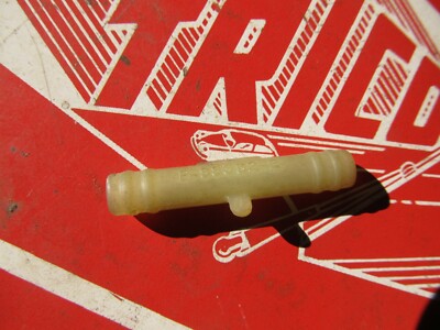 NOS 40's-60's  Trico Washer hose fitting union 1/4'' x 1/4''