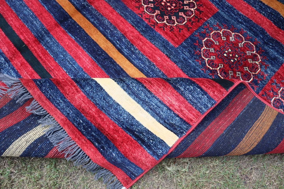 Alfombra de área moderna afgana de 4'8x6'6 pies alfombra de diseño a rayas hecha a mano, alfombra azul granate Foto 2 de 4