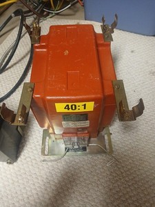 Instrument Transformer Ratio 300:5 A CAT 114-301