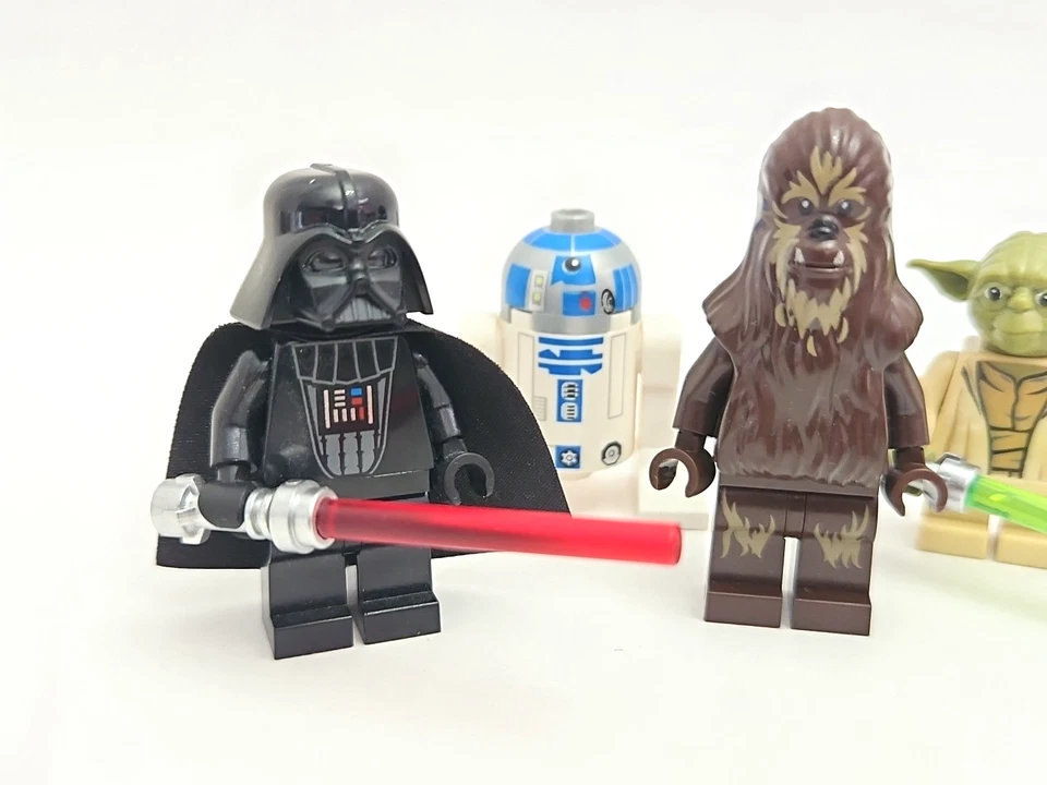 Lego Star Wars Minifiguras Lote y Accesorios Lote - Jedi Sith Wookiee Sables de Luz Foto 2 de 4