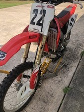2006 Honda Crf 250r Duel Exhaust Adult Owned.great Condition. Always Maintained