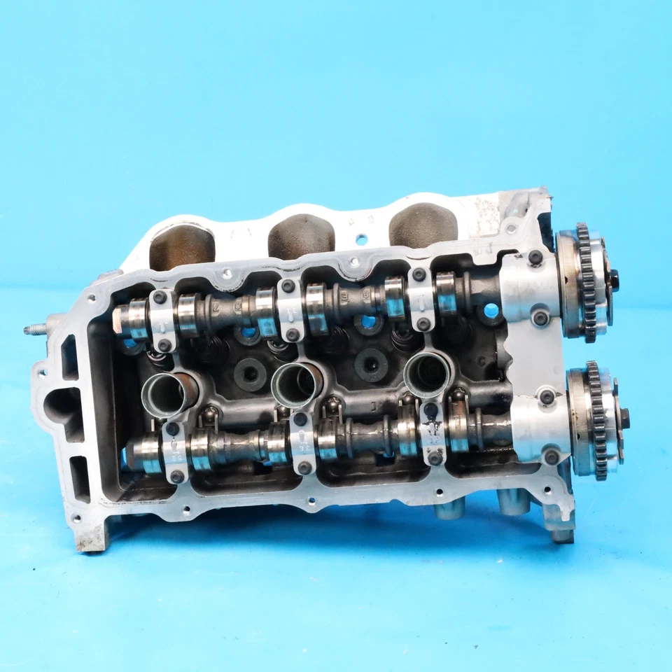 Vauxhall Insignia A 2.8 V6 Turbo Cylinder Head Right 12566815 Petrol A28NET Genuine OR1 - Image 2 of 4