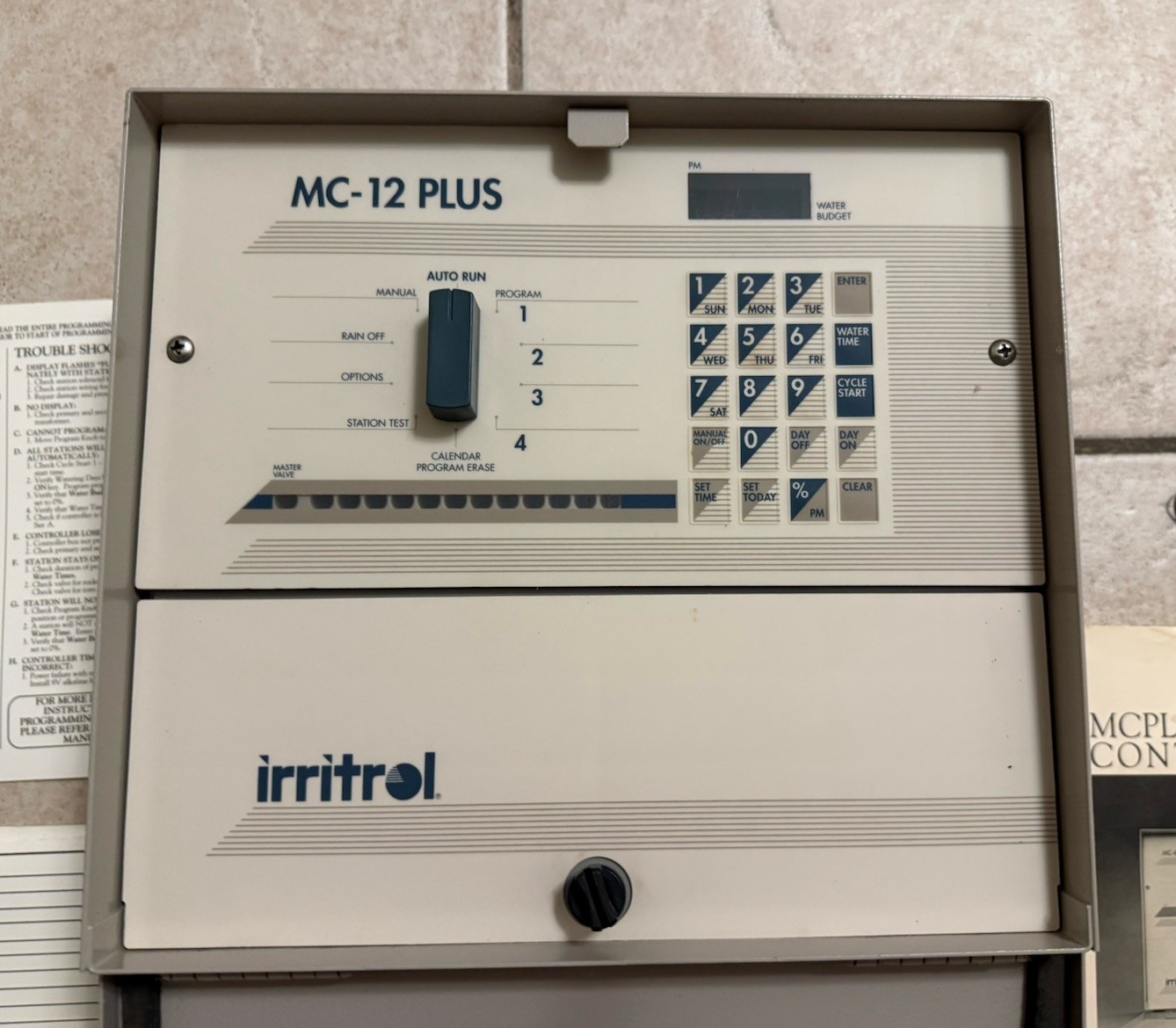Irritrol MC-12 Plus Comm. 12 Station Irrigation Controller W/manuals Made In USA