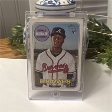 Topps 2018 Heritage Ronald Acuña Jr. Rookie Card #580 Atlanta Braves MLB. rookie card picture