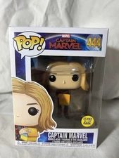 Funko Pop! Vinyl: Marvel - Captain Marvel w/ Lunchbox (Glow in the Dark) #444 B6