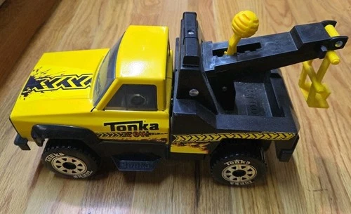 Tonka - Steel Classics Tow Truck Great Condition Was A Display.