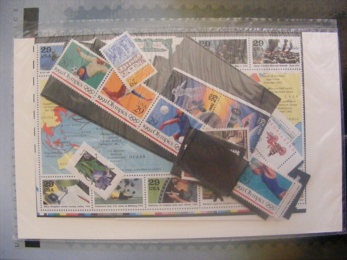 コレクション 1992 Commemorative Stamp Collection 1992 Commemorative Stamp Collection Hardcover Album