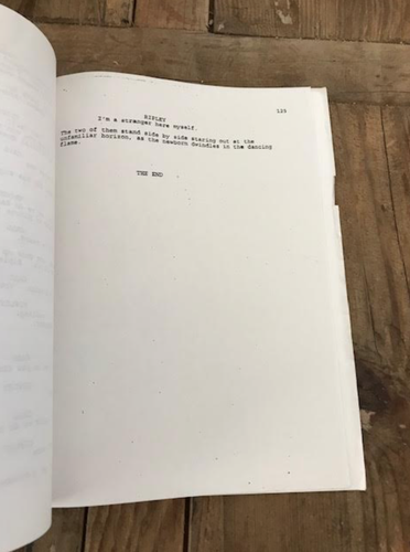 Alien Resurrection script - Joss Whedon 1995 - Picture 3 of 4