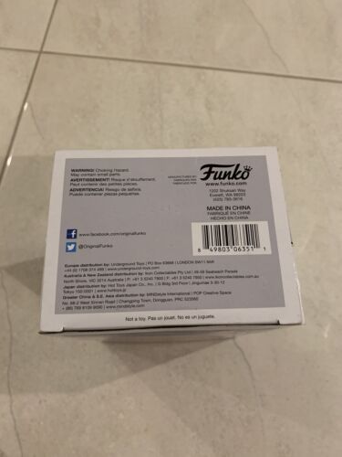 SAILOR MOON - Tuxedo Mask FUNKO Pop Vinyl Figure NEW RARE! +PROTECTOR - Picture 4 of 5