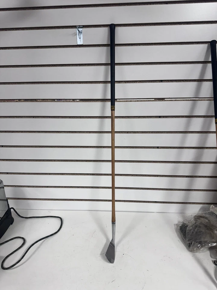 Sujetador de colección Macgregor Dayton O Go-Sum Mashie 5 varilla de nogal de hierro agarre de cuero Foto 4 de 4