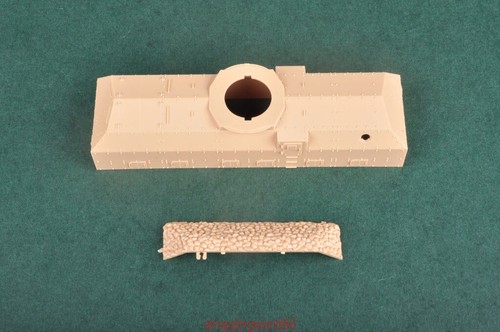 Hobbyboss 82912 1/72 Soviet Draisine "Krasnaja Zvezda" Model Kit - Picture 2 of 4